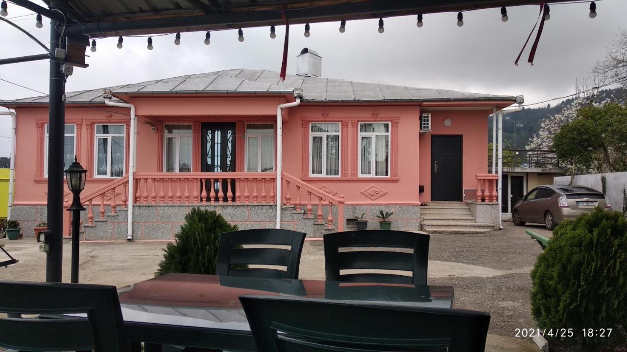 Kemeni Garden Hotel Batumi Exterior photo