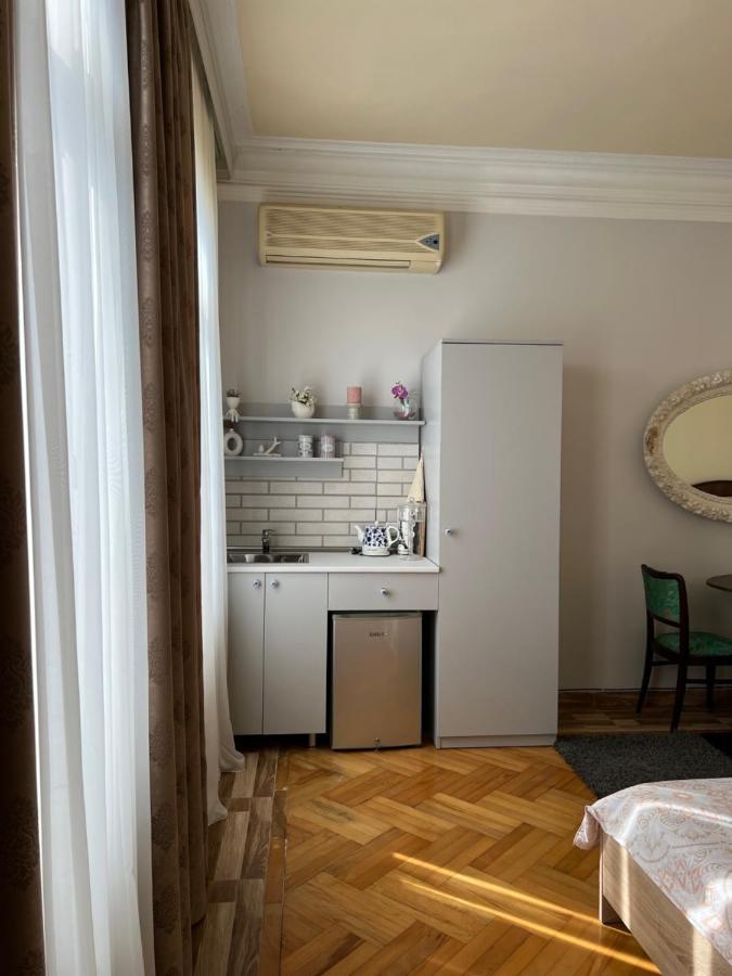 Kemeni Garden Hotel Batumi Exterior photo